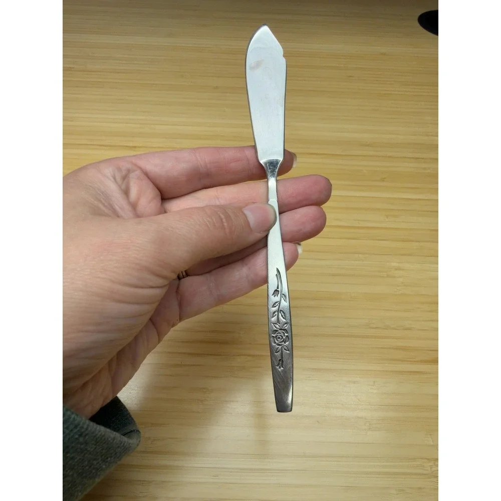 Vintage Utica Stainless Japan Fish Knife Rose Floral Flatware 6.5